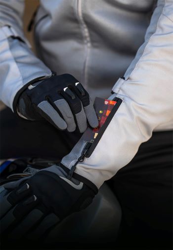 Rynox Cypher GT Jacket external pocket